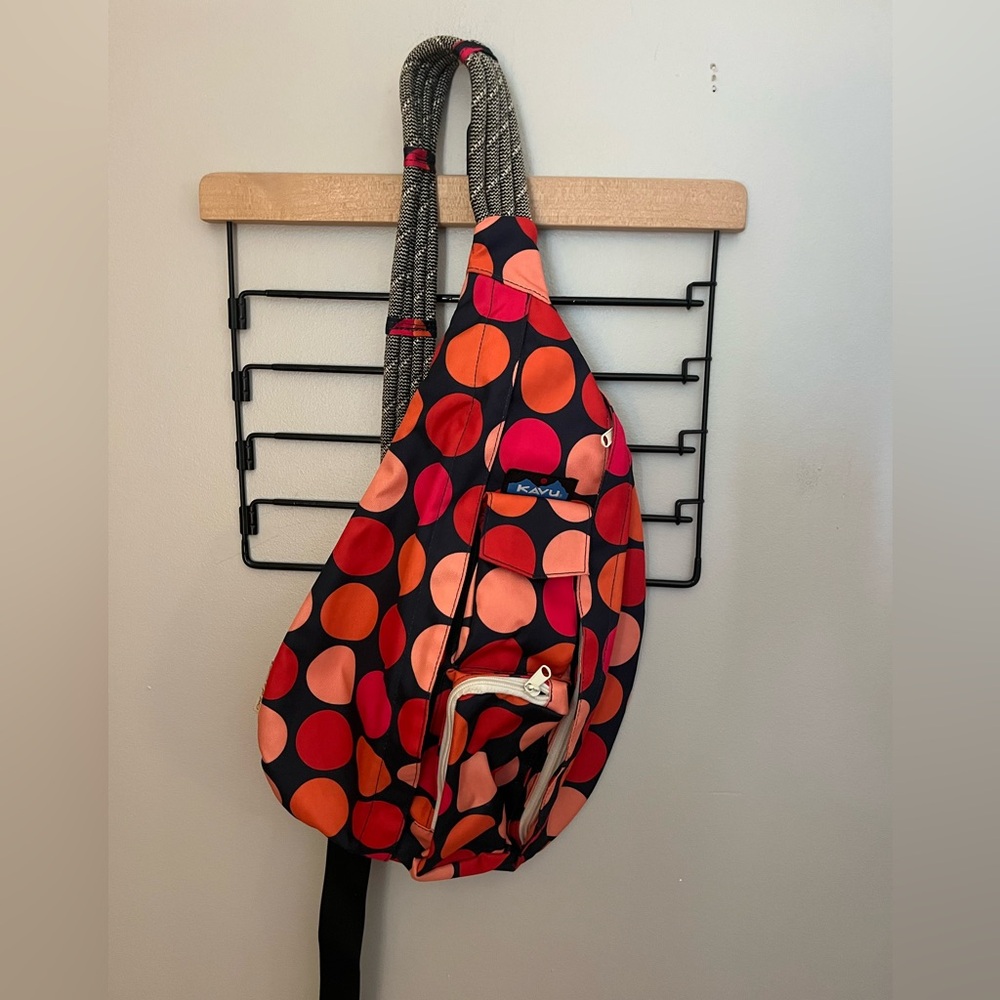 NWOT KAVU One Of‎ A Kind “Got Dots” Rope Sling Bag